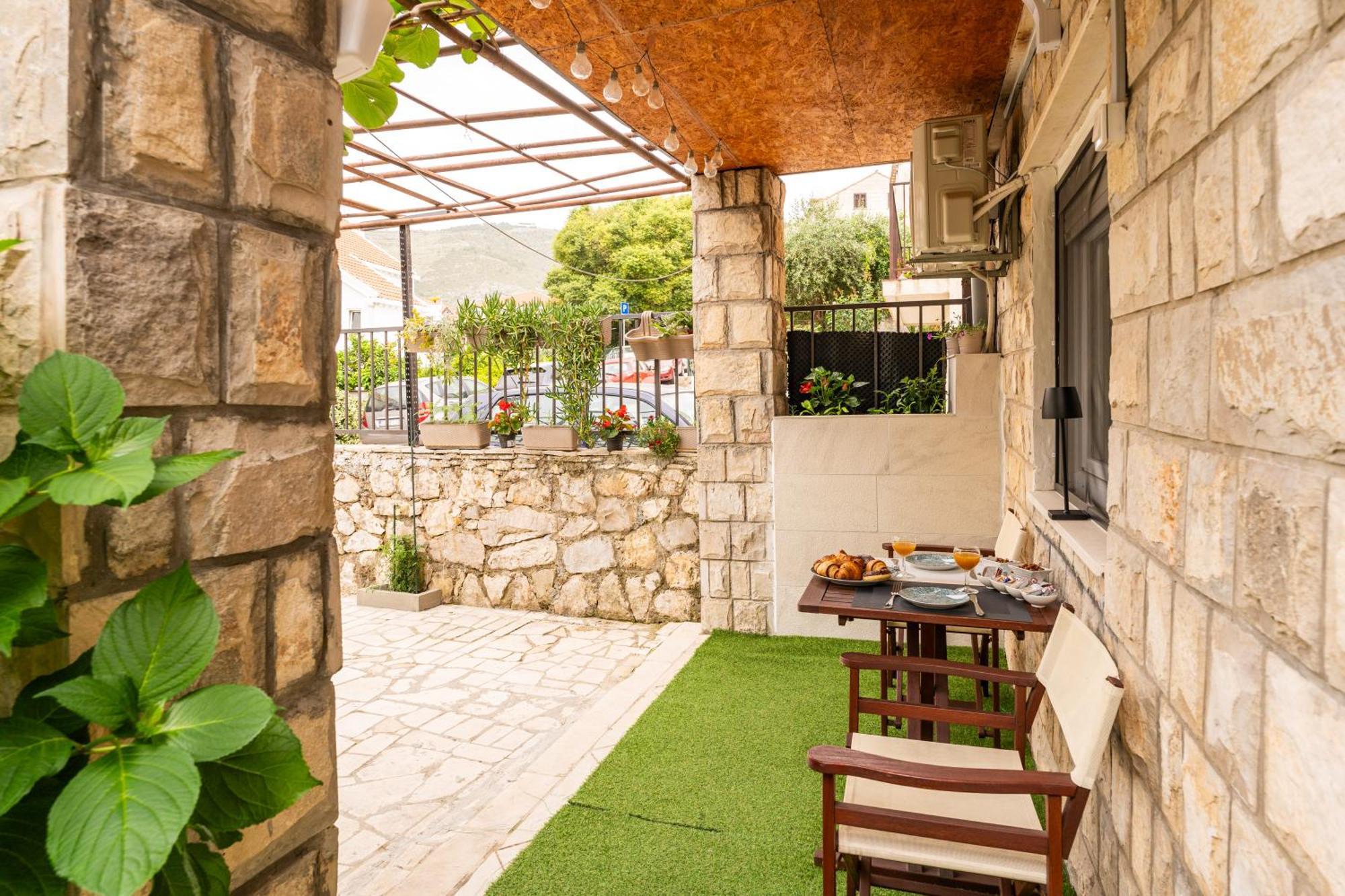 Lapad Sunshine Apartment Dubrovnik Buitenkant foto